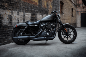 Rent Harley Davidson Iron 883 in Manali at Big Bike Rentals